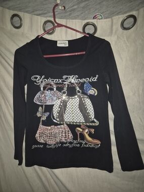 Women's Black Graphic Long-Sleeve Top with Handbag Print